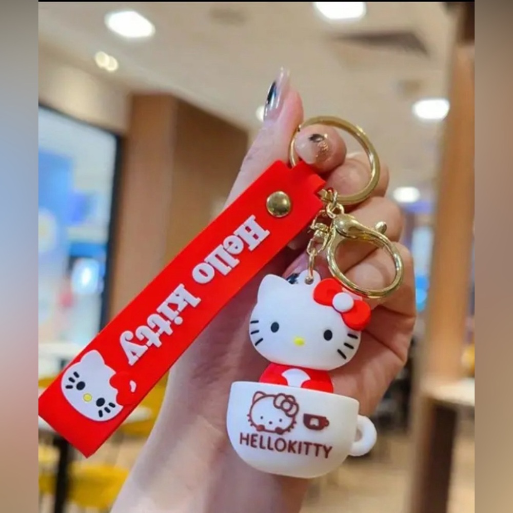 Hello Kitty keychain